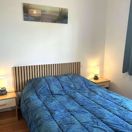 Prázdninový dům Maison Spacieuse, 8 Couchages, 2 Chambres, Proche De La - Fr-1-224-822 *