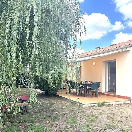 Maison Spacieuse, 8 Couchages, 2 Chambres, Proche De La - Fr-1-224-822 *